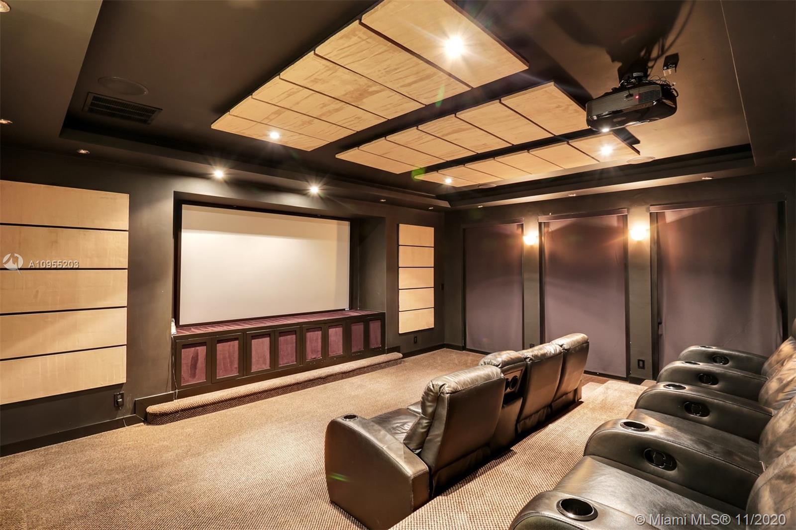 DORAL ESTATES - Residential