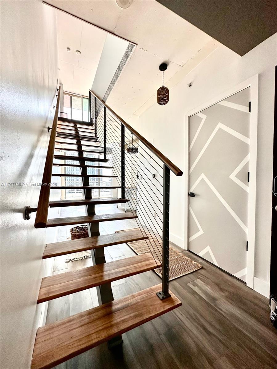 Rental Property at 690 Sw 1st Ave 2508, Miami, Broward County, Florida - Bedrooms: 1 
Bathrooms: 2  - $3,200 MO.