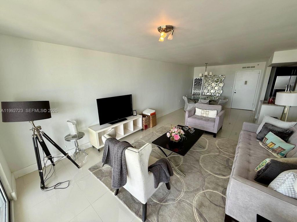 Photo of 2780 NE 183rd St #2107, Aventura, FL 33160 (MLS # A11992723)