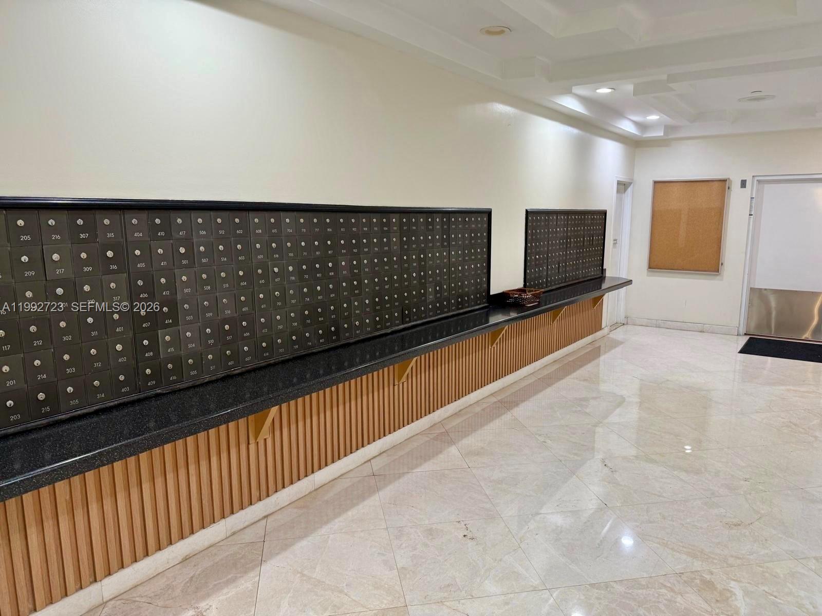 COMMODORE PLAZA CONDO - Residential