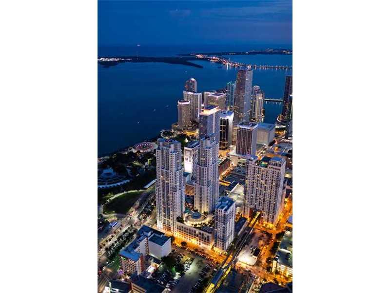 EVERGLADES ON THE BAY NOR - Residential Lease