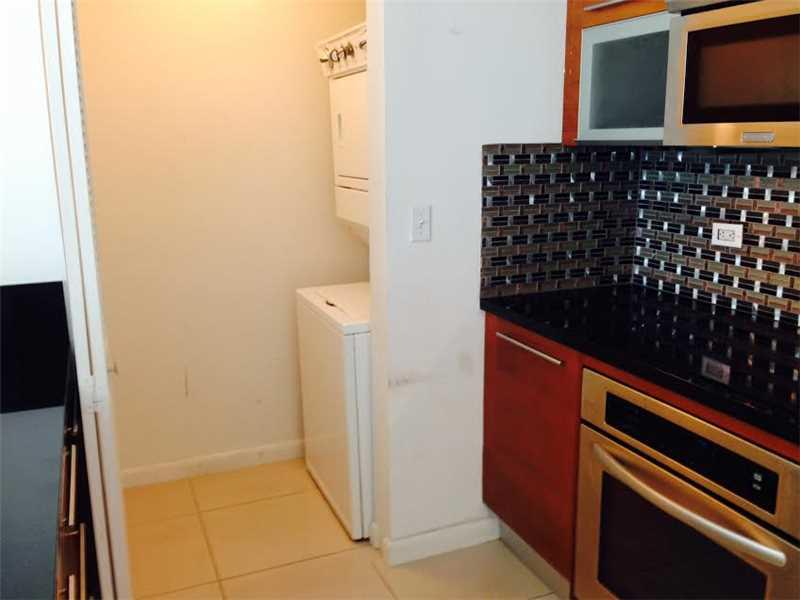 EVERGLADES ON THE BAY NOR - Residential Lease