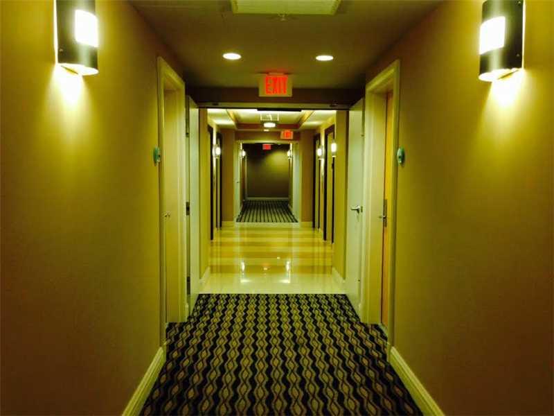 EVERGLADES ON THE BAY NOR - Residential Lease