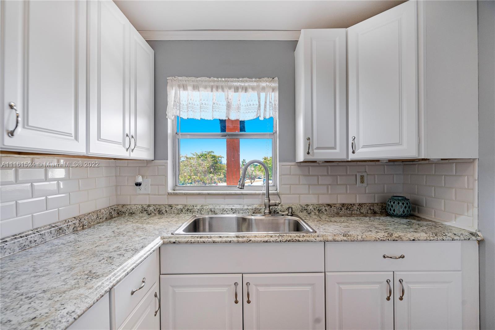 Affordable, Ready To Move In Condo In A Quiet Community! This Cozy Home Offers A Lake And Pool View From The Enclosed Balcony, A Lot Of Natural Light, Tile Floor, Large Walk-In Closet And Ceiling Fan In Every Room.
There Is A Lot Of Storage Space Inside, Plus An Additional Storage And Laundry Room On The Same Floor. The Community Amenities Include Heated Pool, Gym, Tennis Court, Club House And More. It Is Conveniently Located Close To Shopping And Entertainment. Low HOA fee! You Must See It!