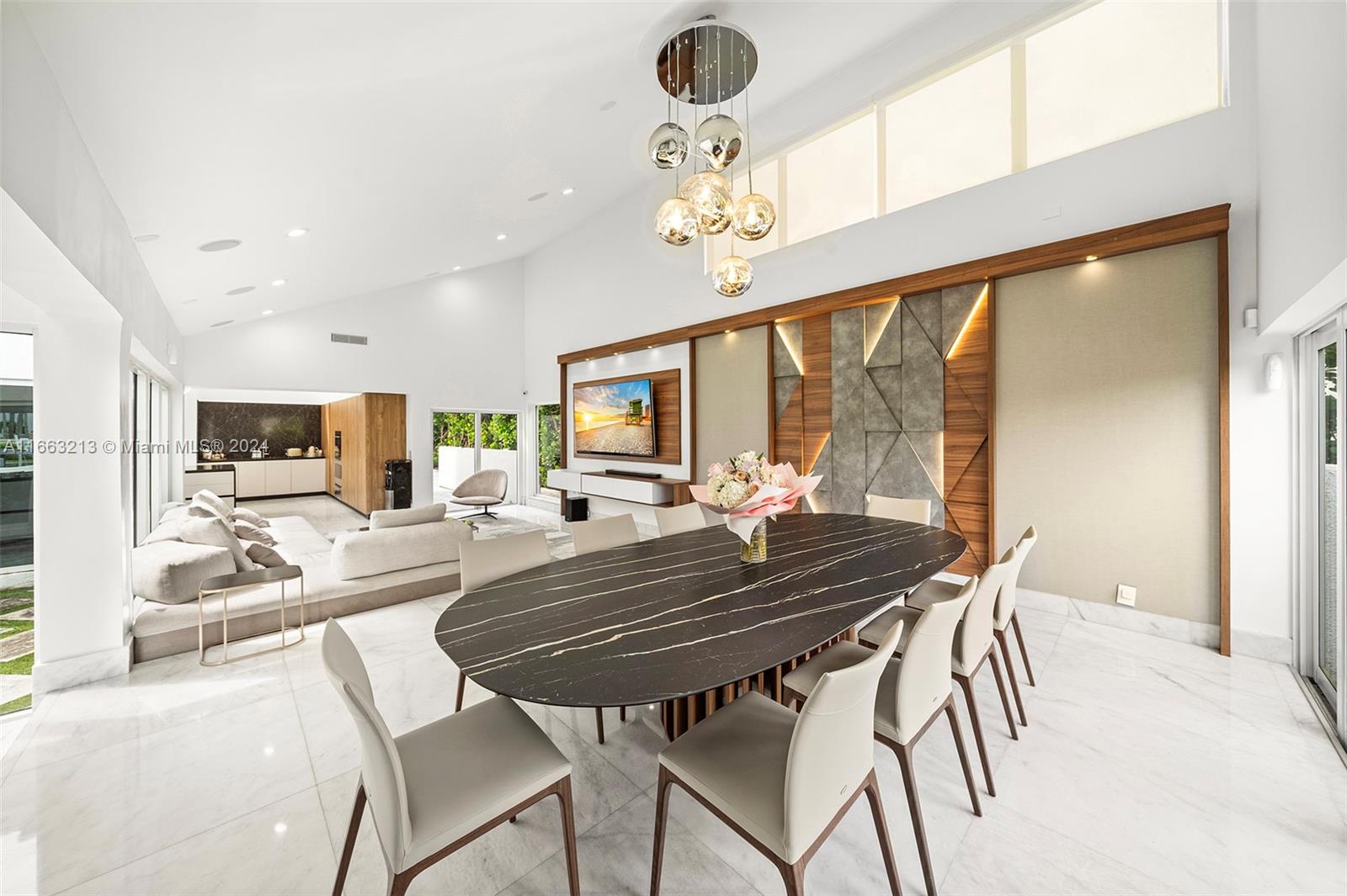 GOLDEN ISLES ESTATES - Residential