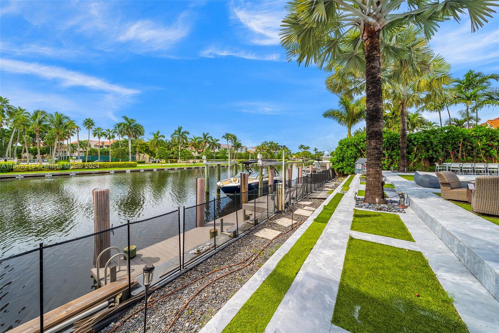 GOLDEN ISLES ESTATES - Residential