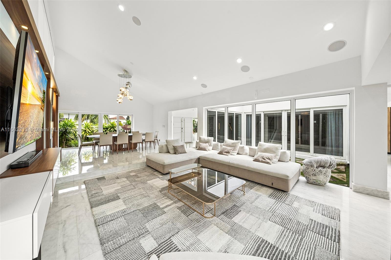 GOLDEN ISLES ESTATES - Residential