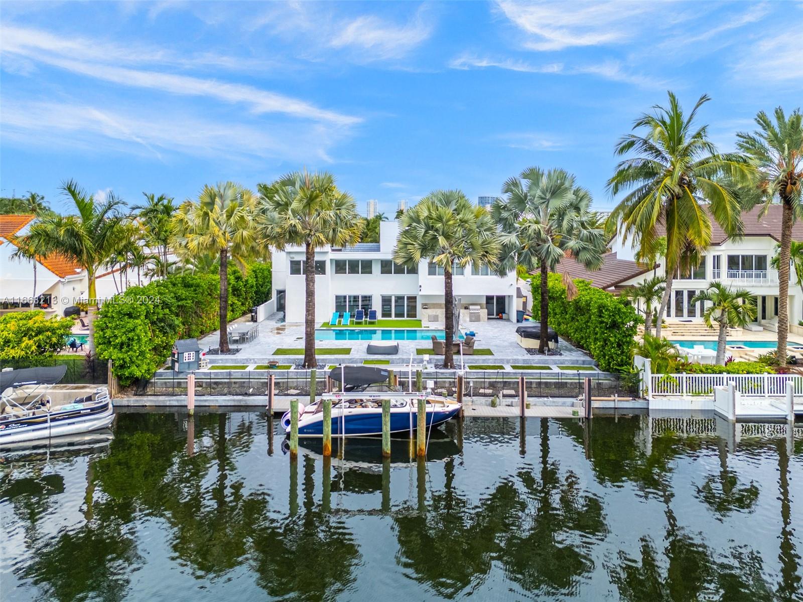 GOLDEN ISLES ESTATES - Residential