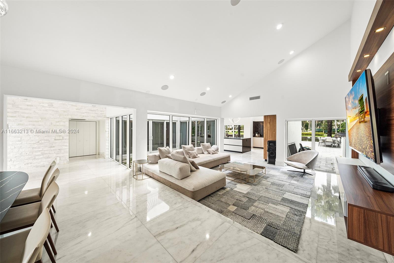 GOLDEN ISLES ESTATES - Residential