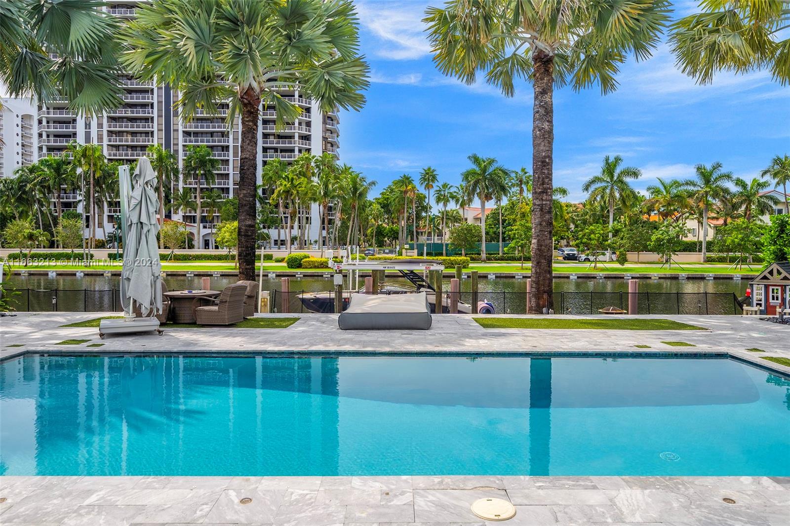 GOLDEN ISLES ESTATES - Residential