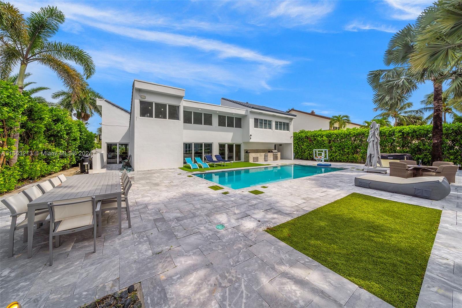 GOLDEN ISLES ESTATES - Residential
