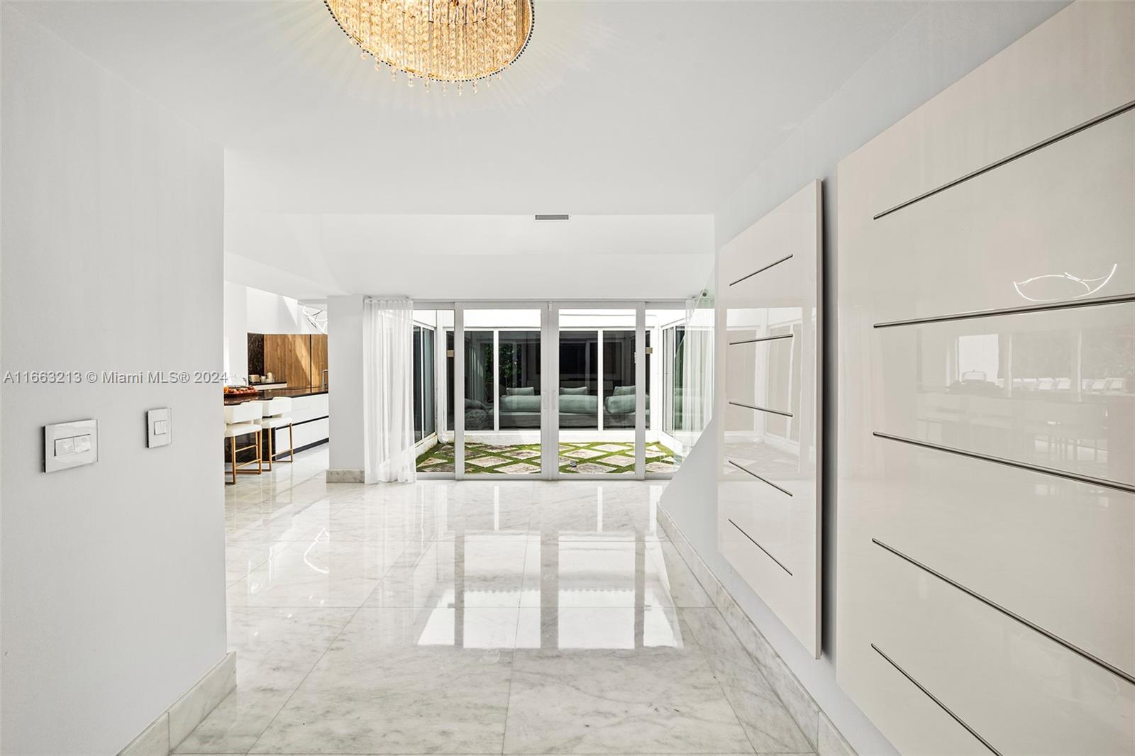 GOLDEN ISLES ESTATES - Residential