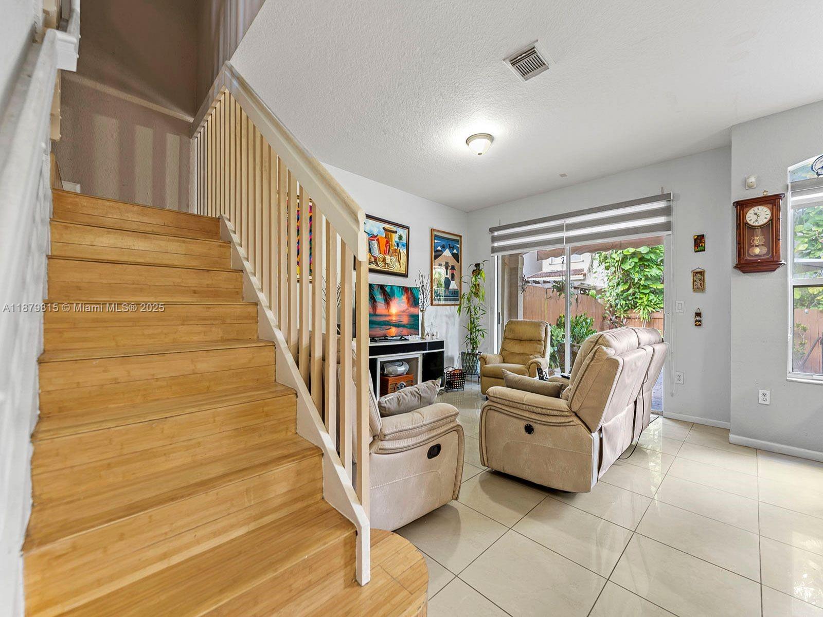 AB AT TAMIAMI TRAIL PHASE - Residential