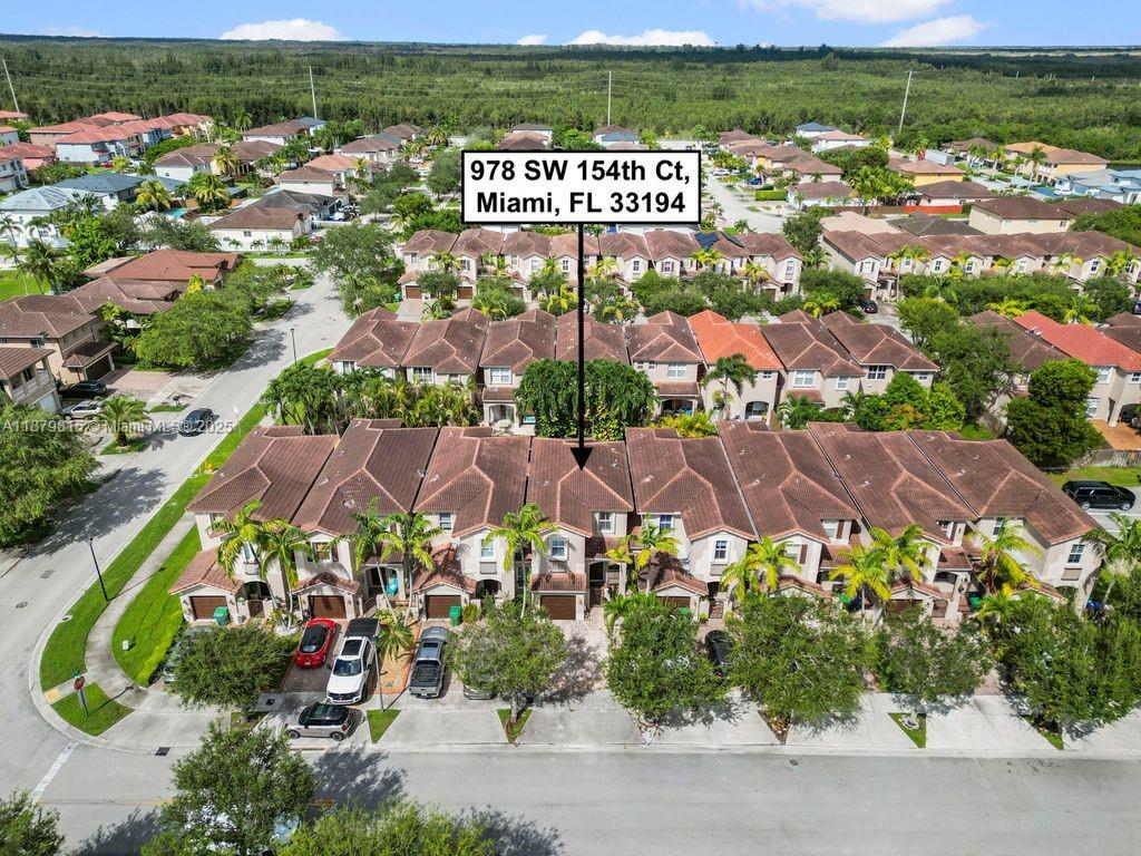 AB AT TAMIAMI TRAIL PHASE - Residential