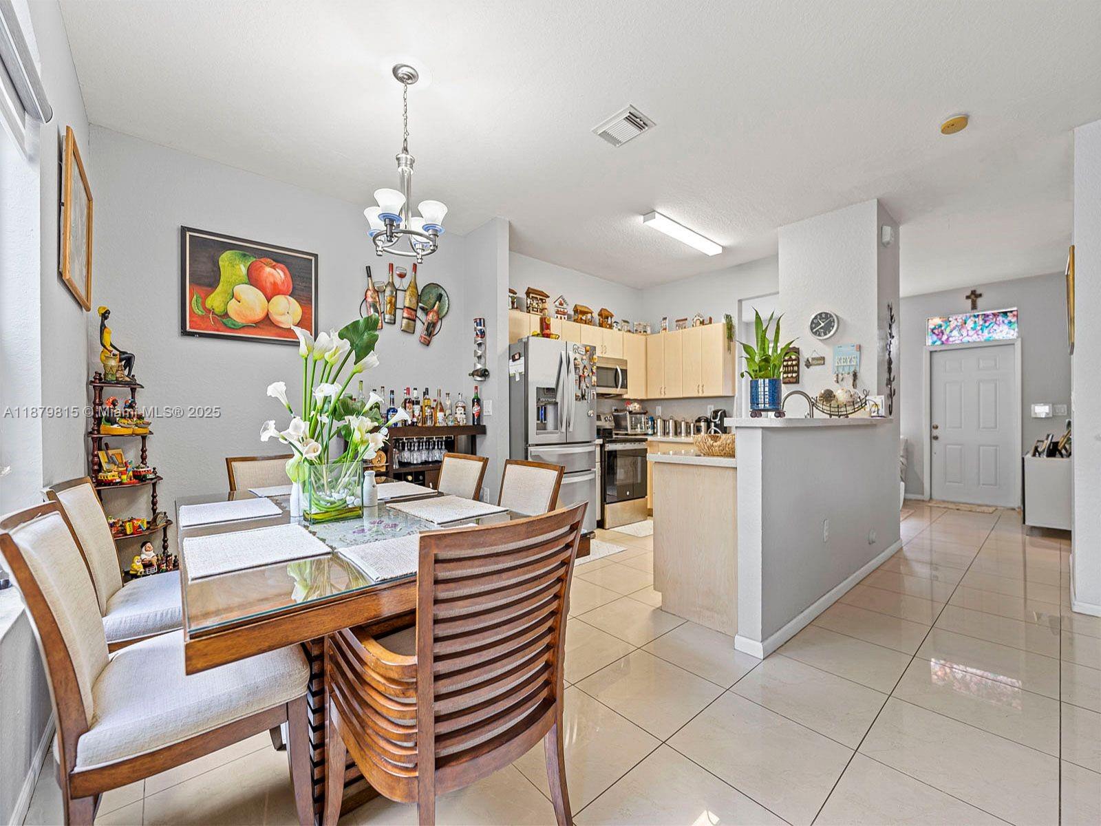 AB AT TAMIAMI TRAIL PHASE - Residential