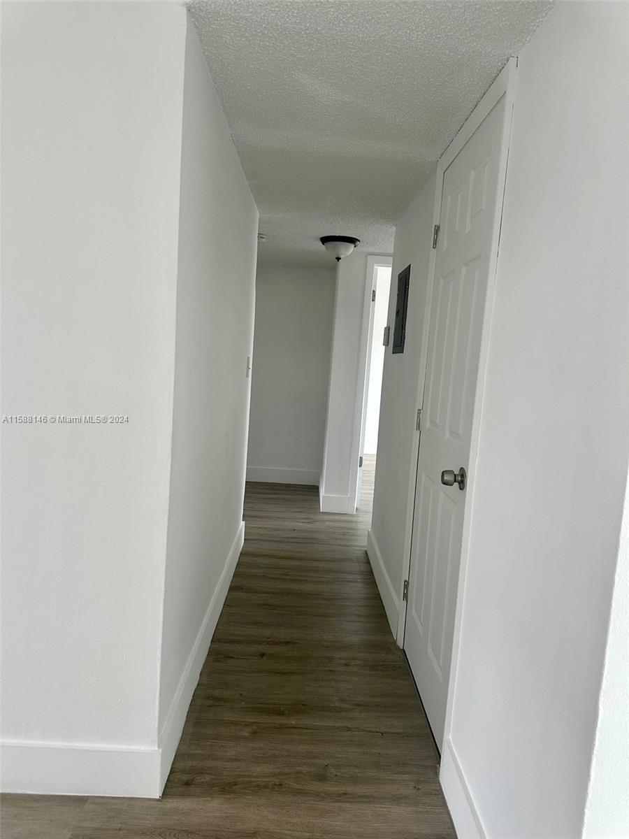 LAS VILLAS SEGOVIA CONDO - Residential Lease