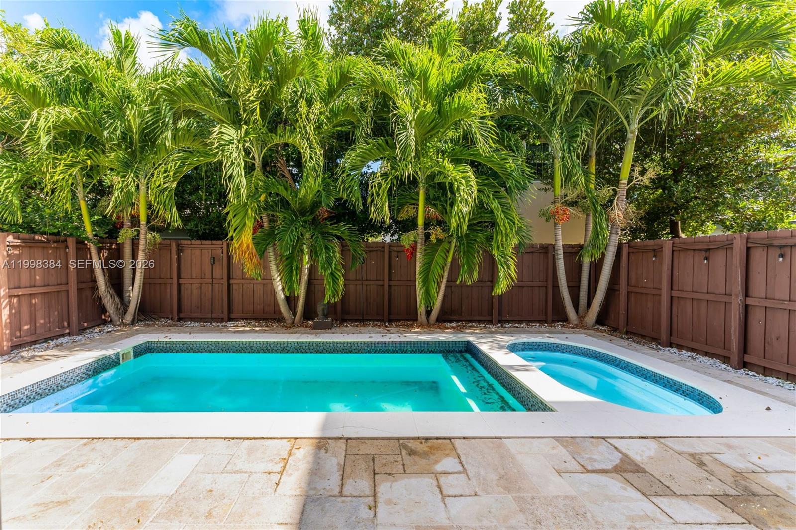 FERNANDOS PLACE - Residential Lease