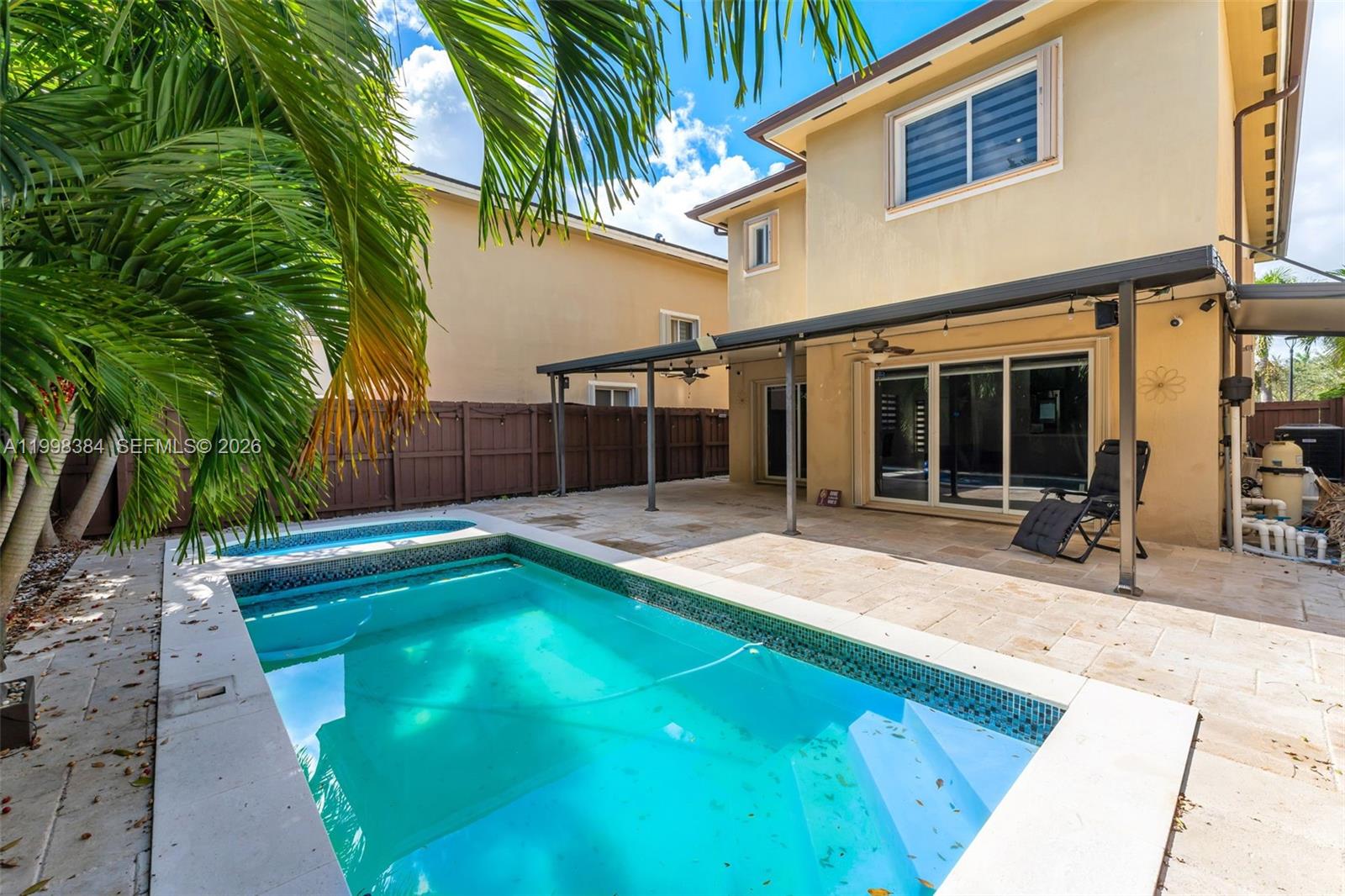 FERNANDOS PLACE - Residential Lease