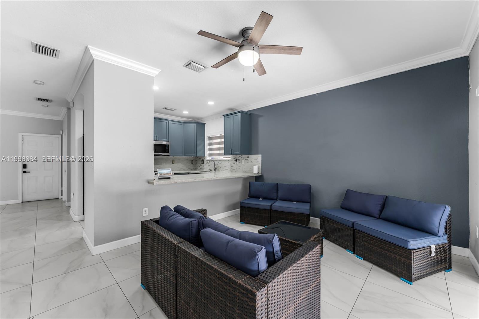 FERNANDOS PLACE - Residential Lease