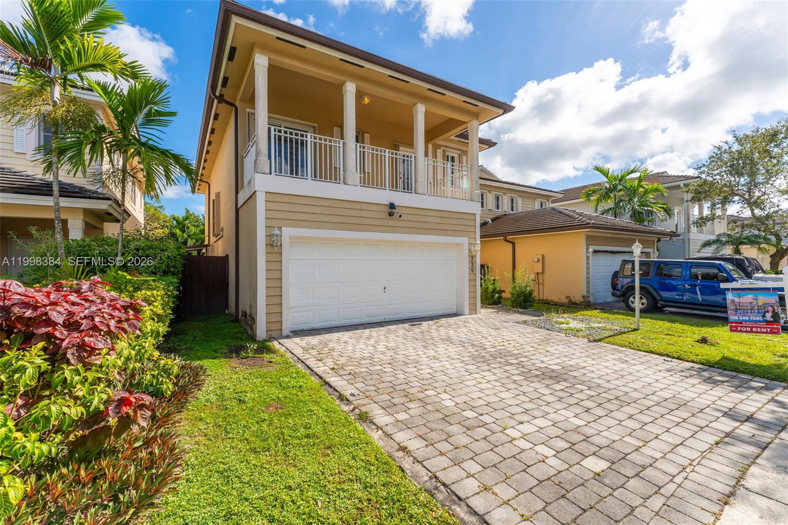 FERNANDOS PLACE - Residential Lease