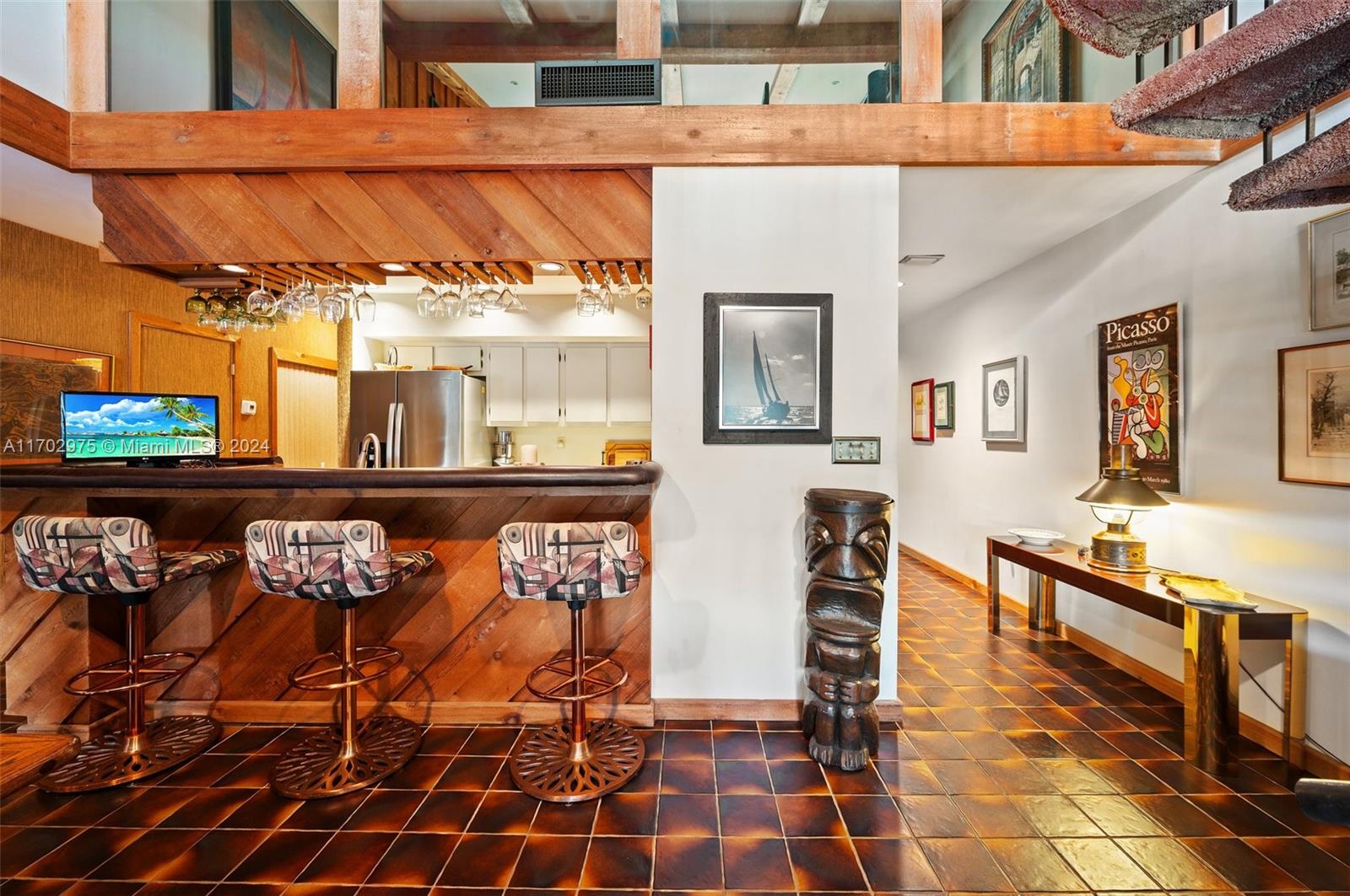 MIAMI LAKES - LAKE SANDRA - Residential