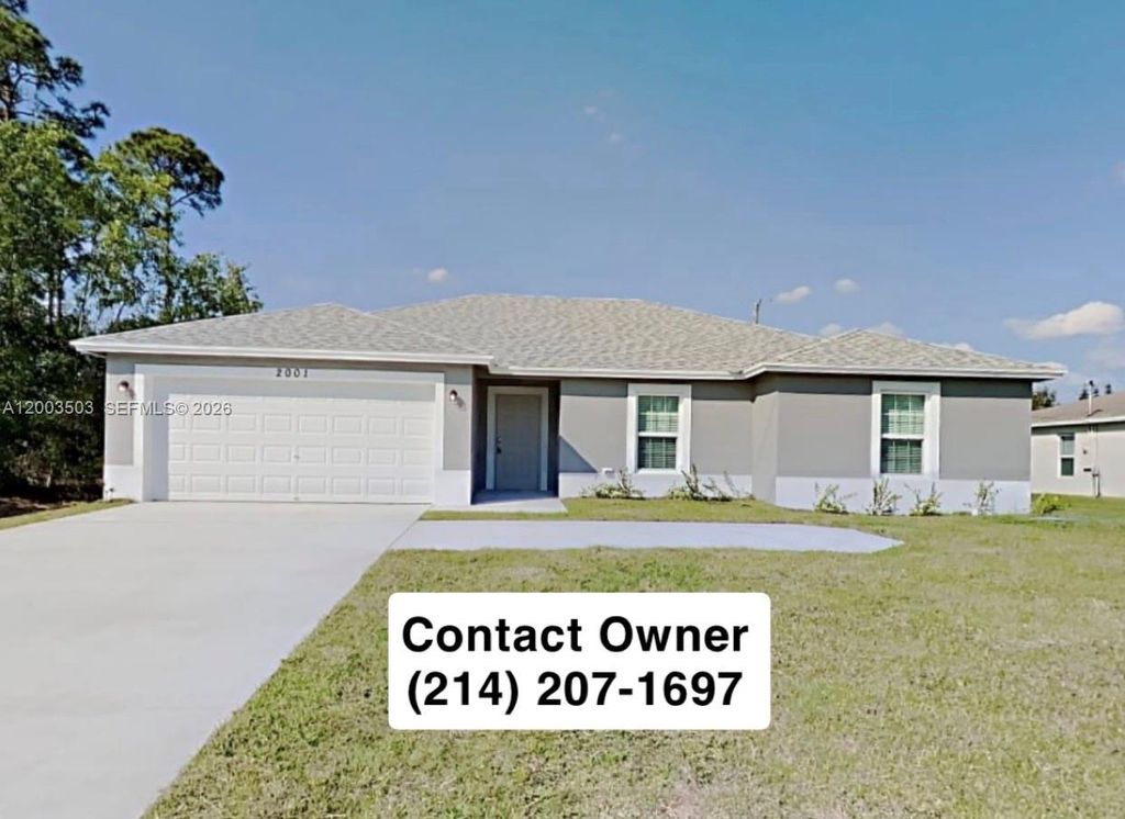 Photo of 2011 SW Del Rio Blvd, Port St Lucie, FL 34953 (MLS # A12003503)
