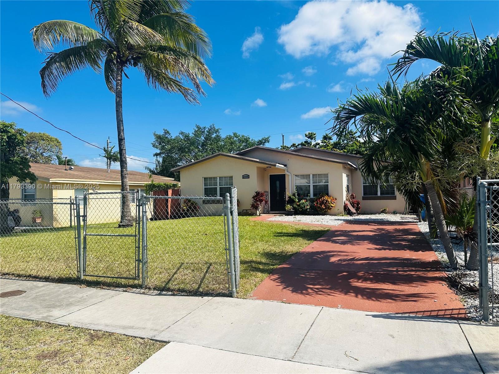 4406 Sw 25th St, West Park, Broward County, Florida - 3 Bedrooms  
3 Bathrooms - 