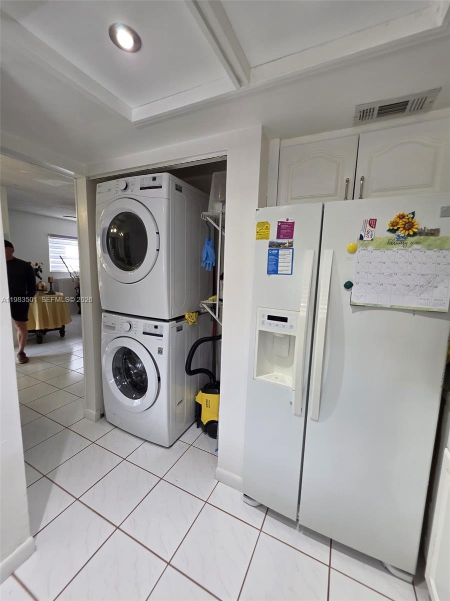 11173 NW 7th St 201-18