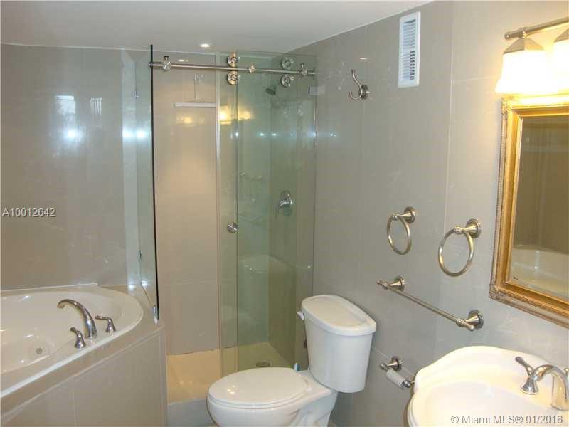 Wilshire Condo - Residential Lease