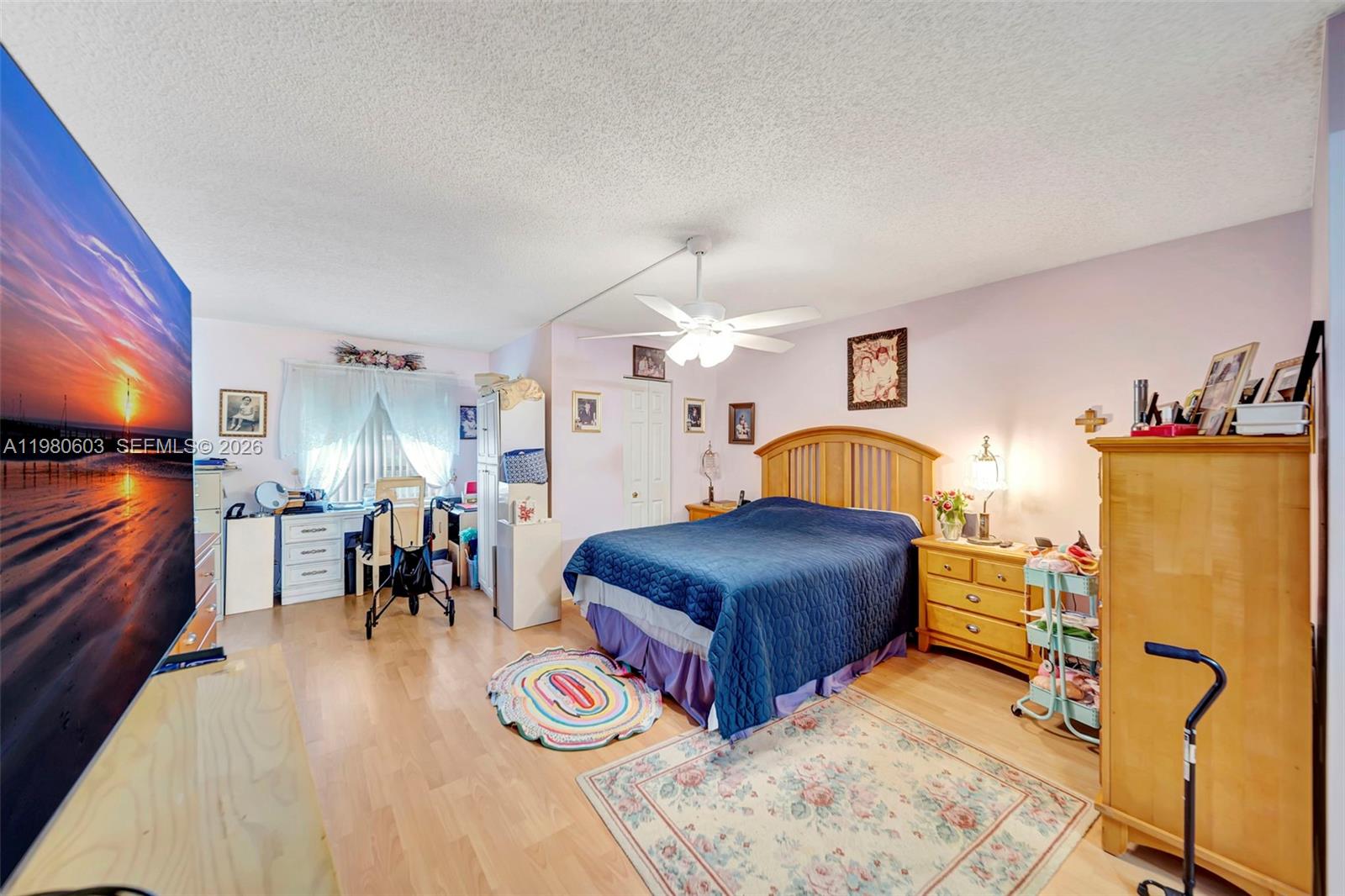 18TH HOLE AT INVERRARY CO - Residential