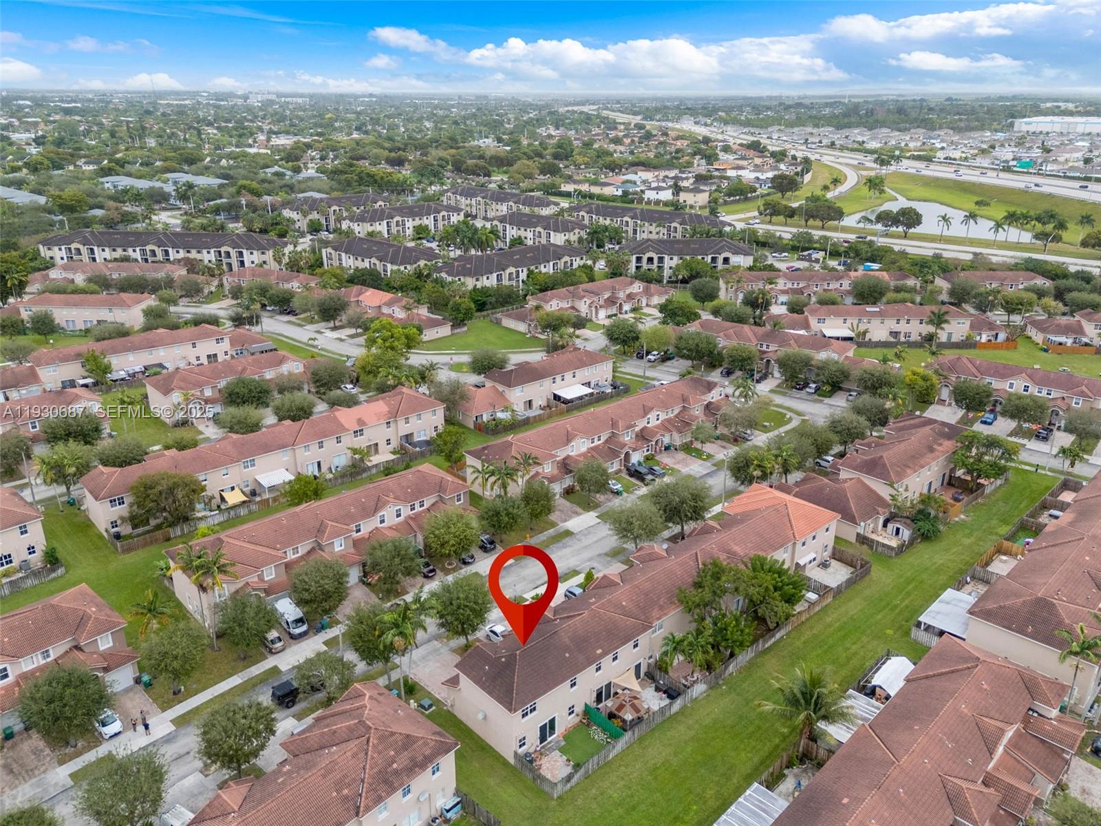 RIVERSIDE AT BISC NATL PK - Residential