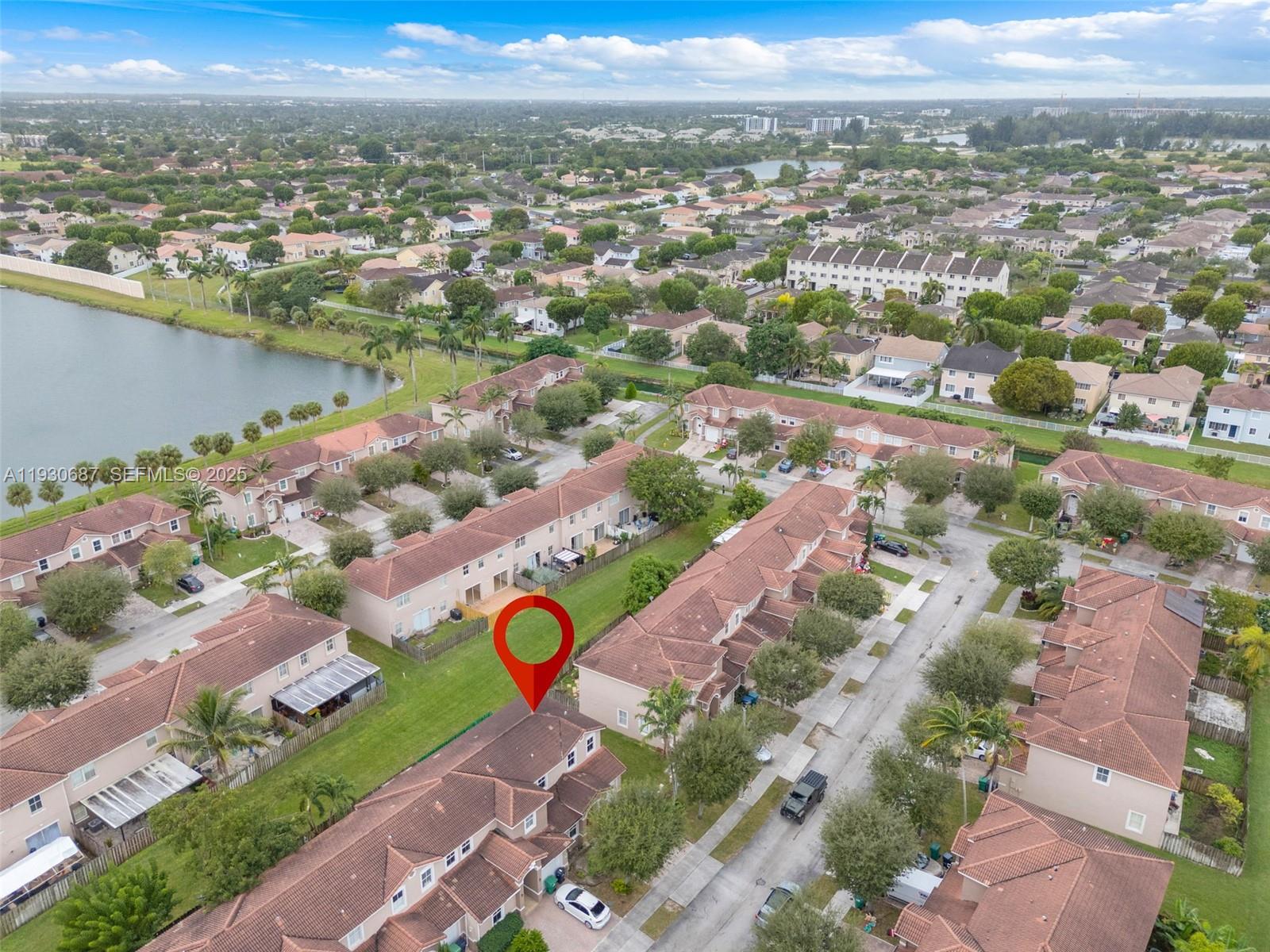 RIVERSIDE AT BISC NATL PK - Residential