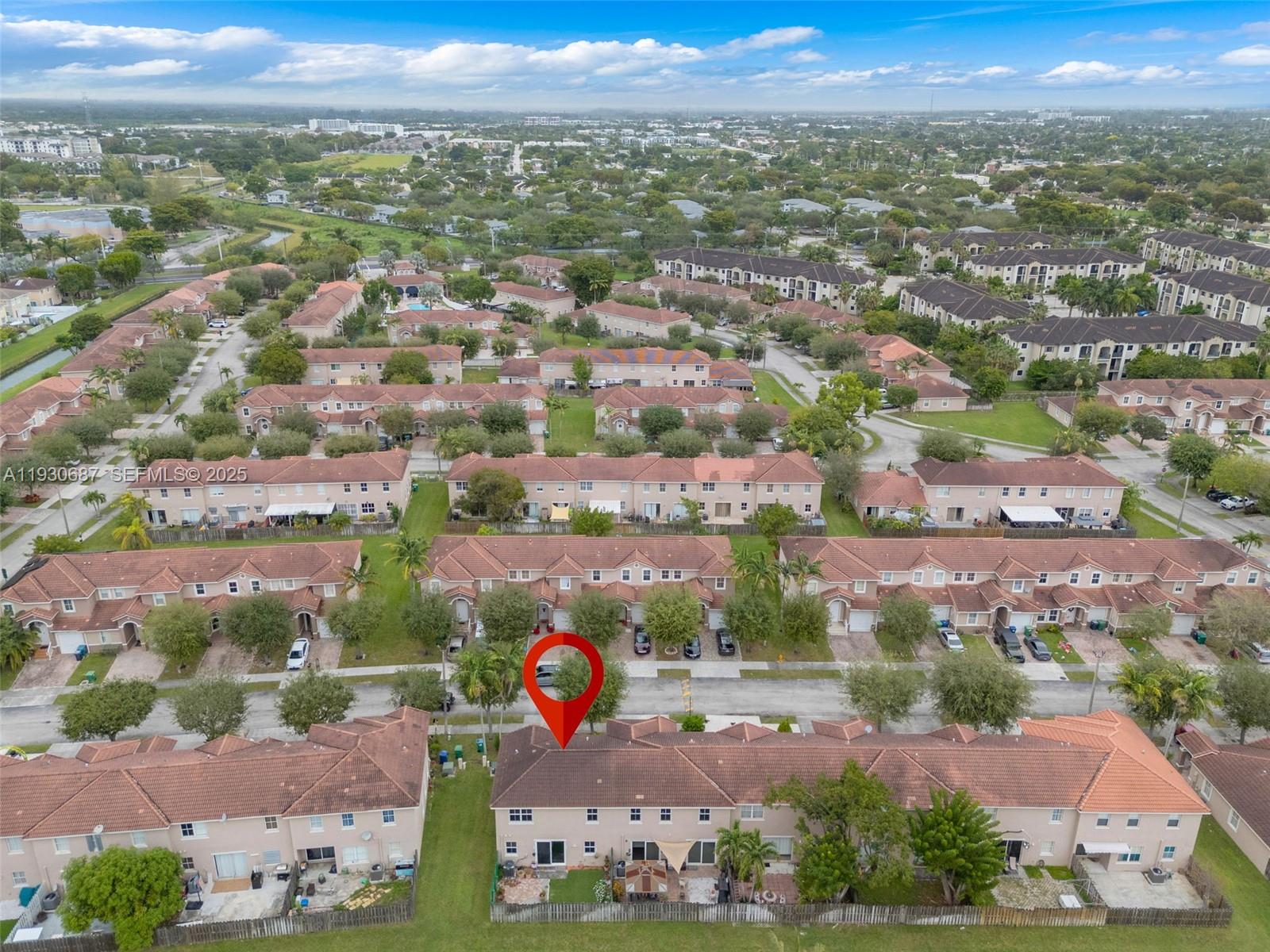 RIVERSIDE AT BISC NATL PK - Residential