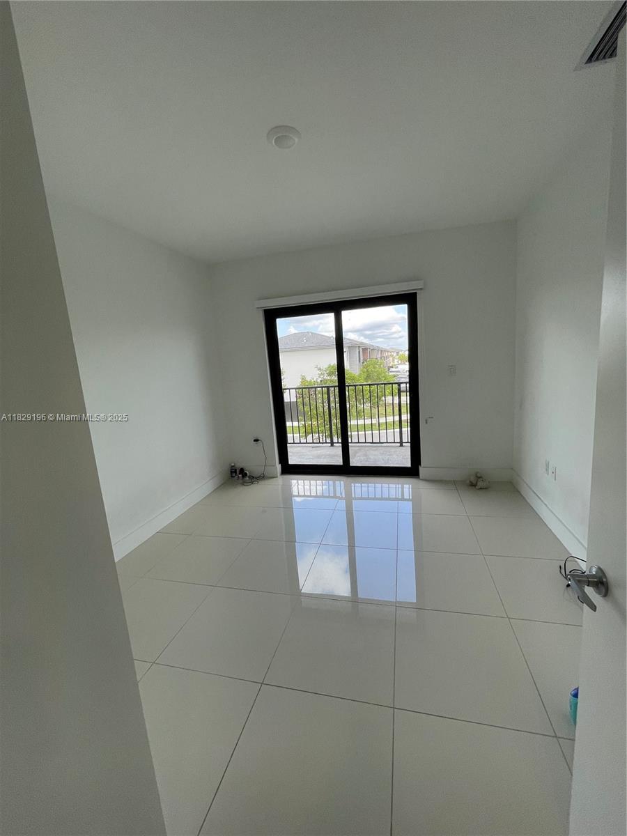 Aurora - Residential Lease