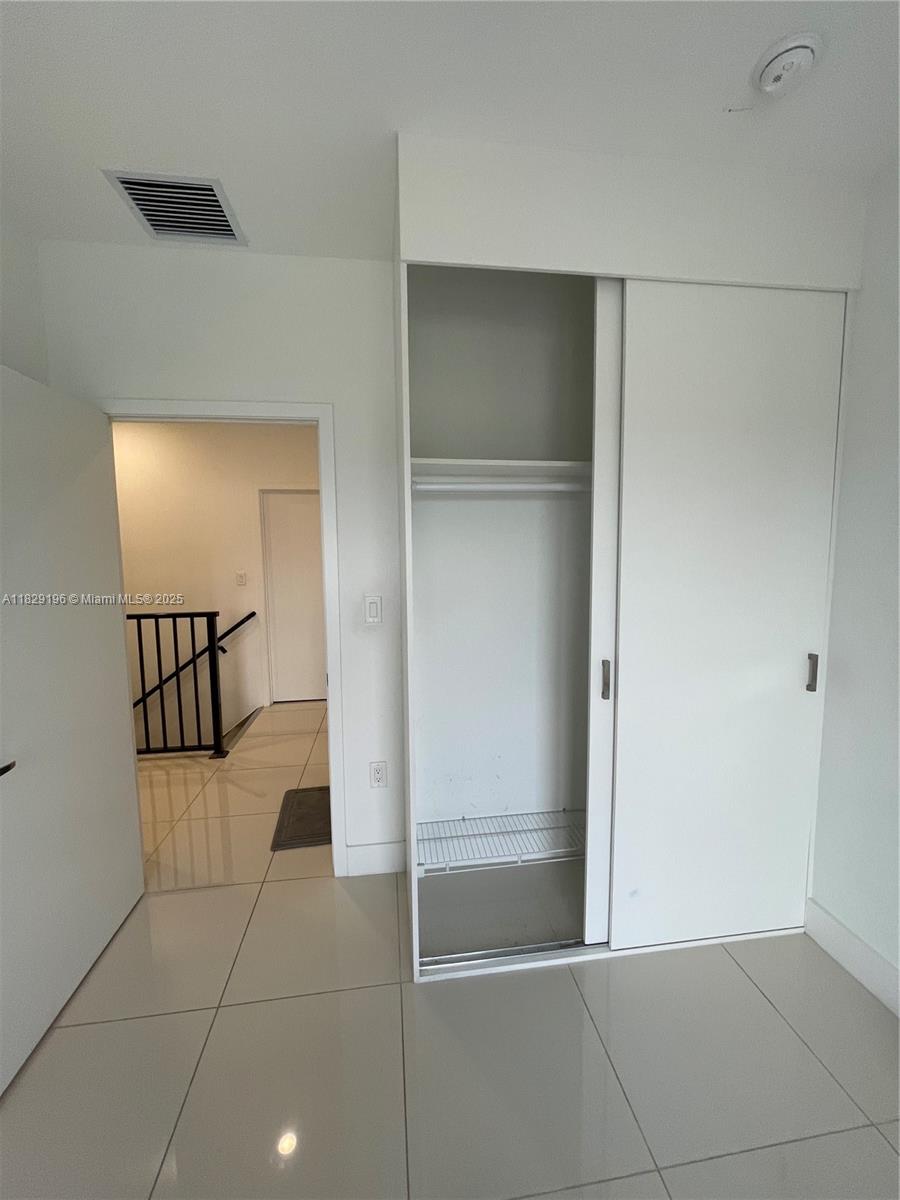 Aurora - Residential Lease