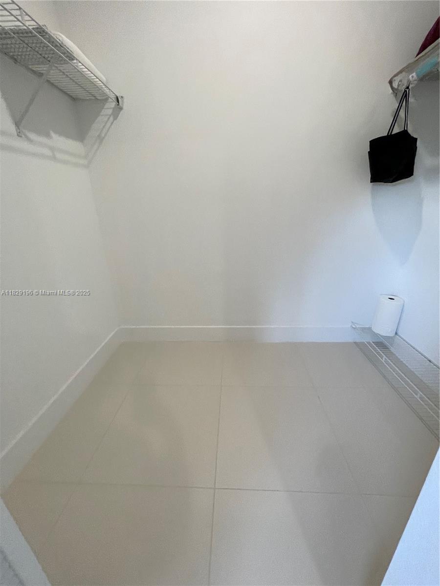 Aurora - Residential Lease