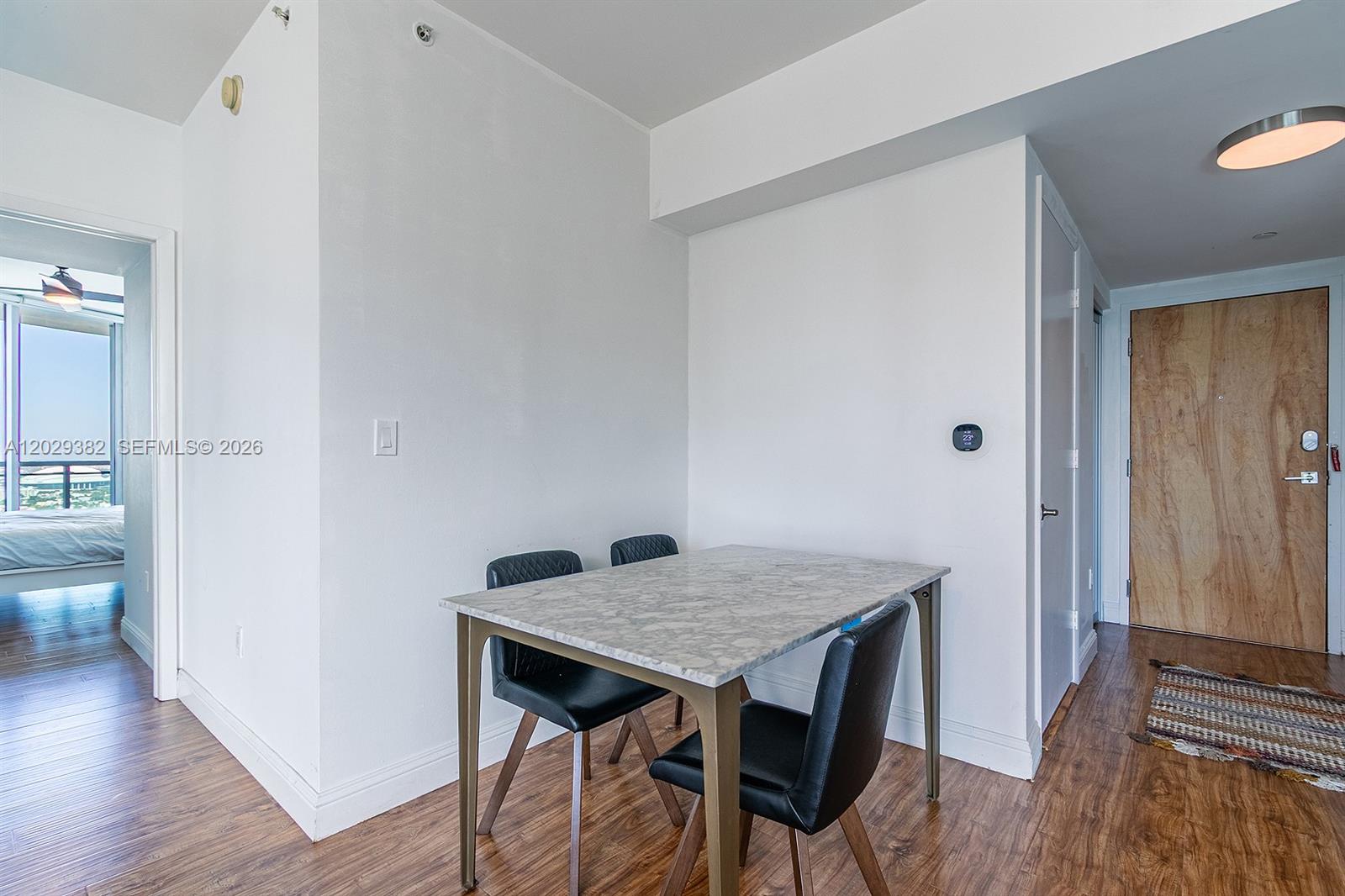 WIND CONDO - Residential