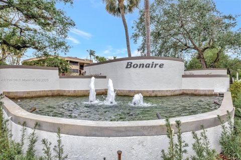 7699 NW 79th Ave 205 Tamarac FL 33321