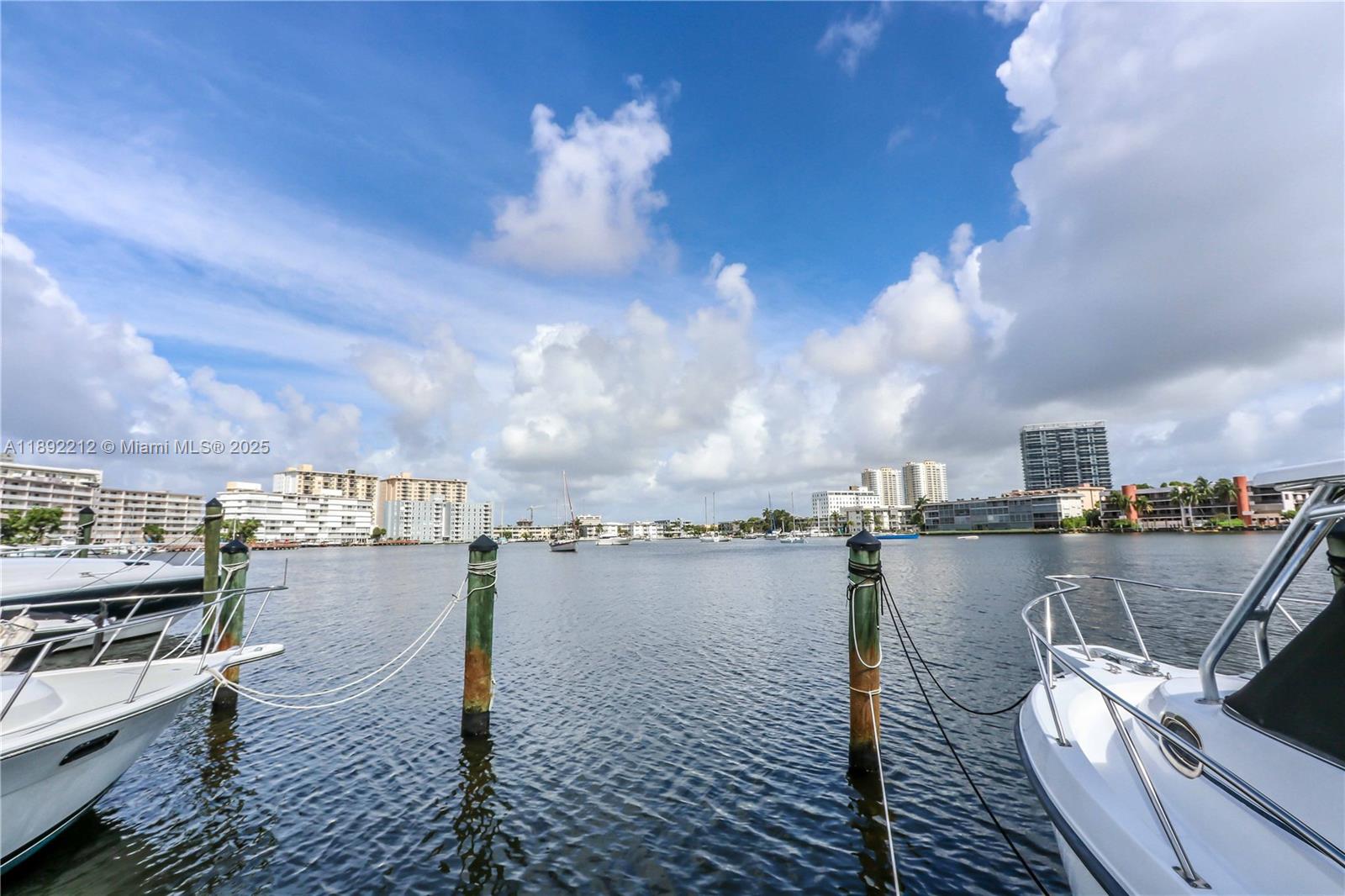 GOLDEN ISLES TOWERS CONDO - Residential