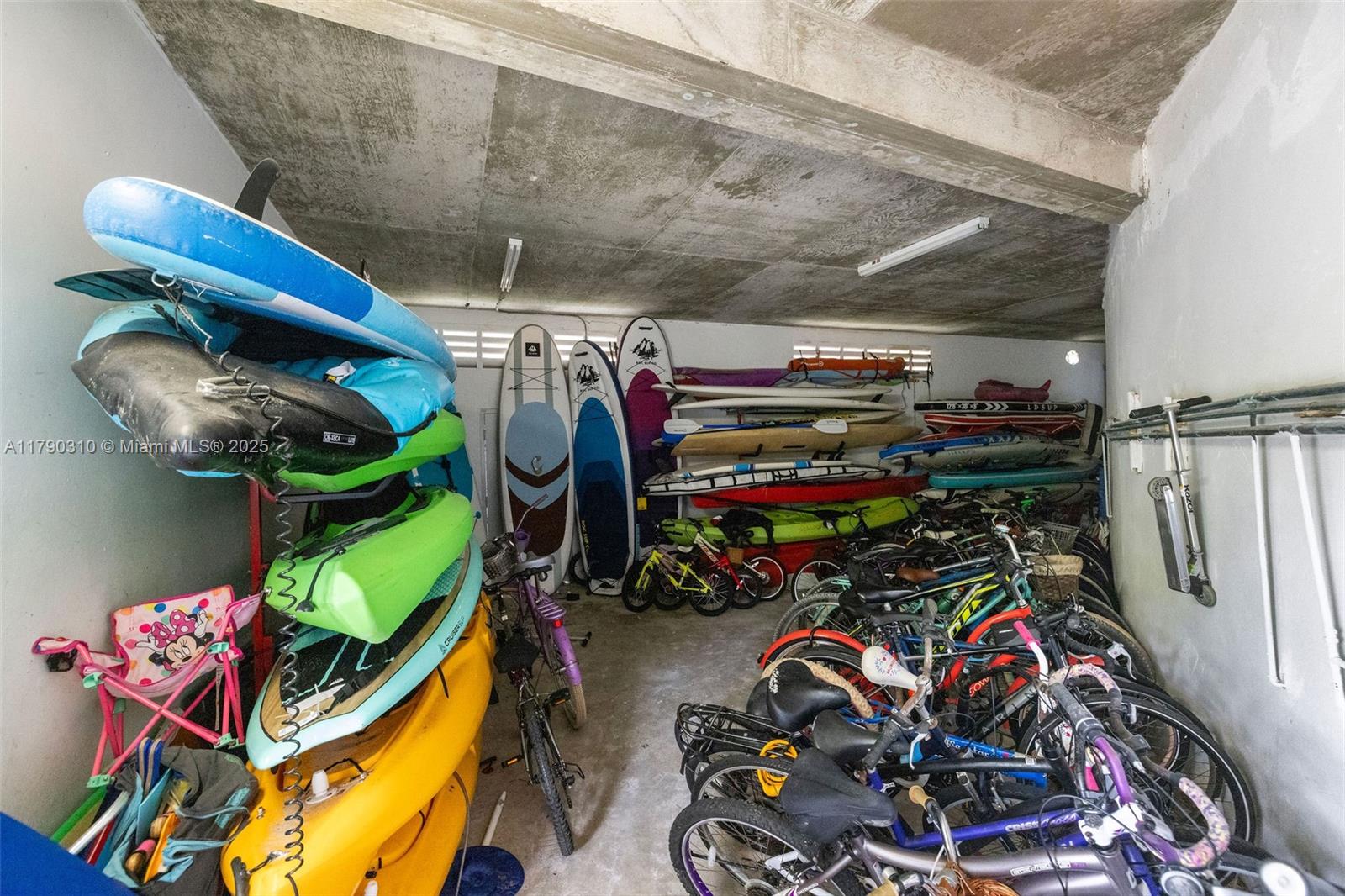 CRYSTAL HOUSE CONDO - Residential Lease