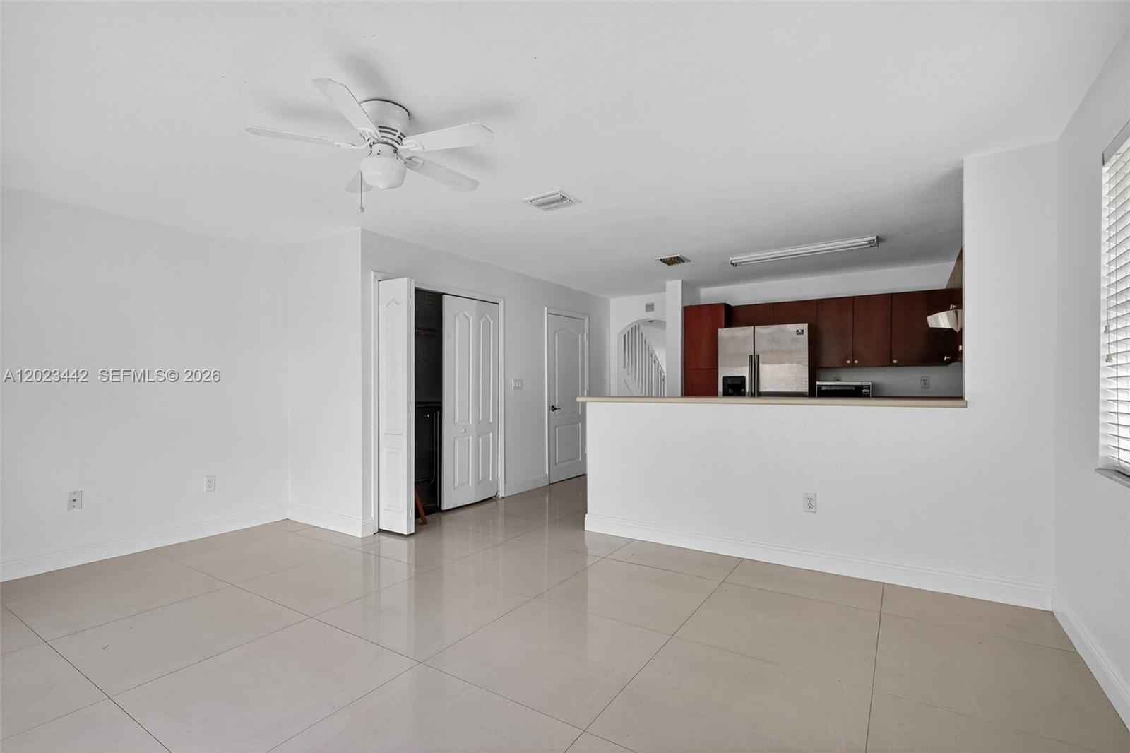 MELROSE POINT CONDO - Residential