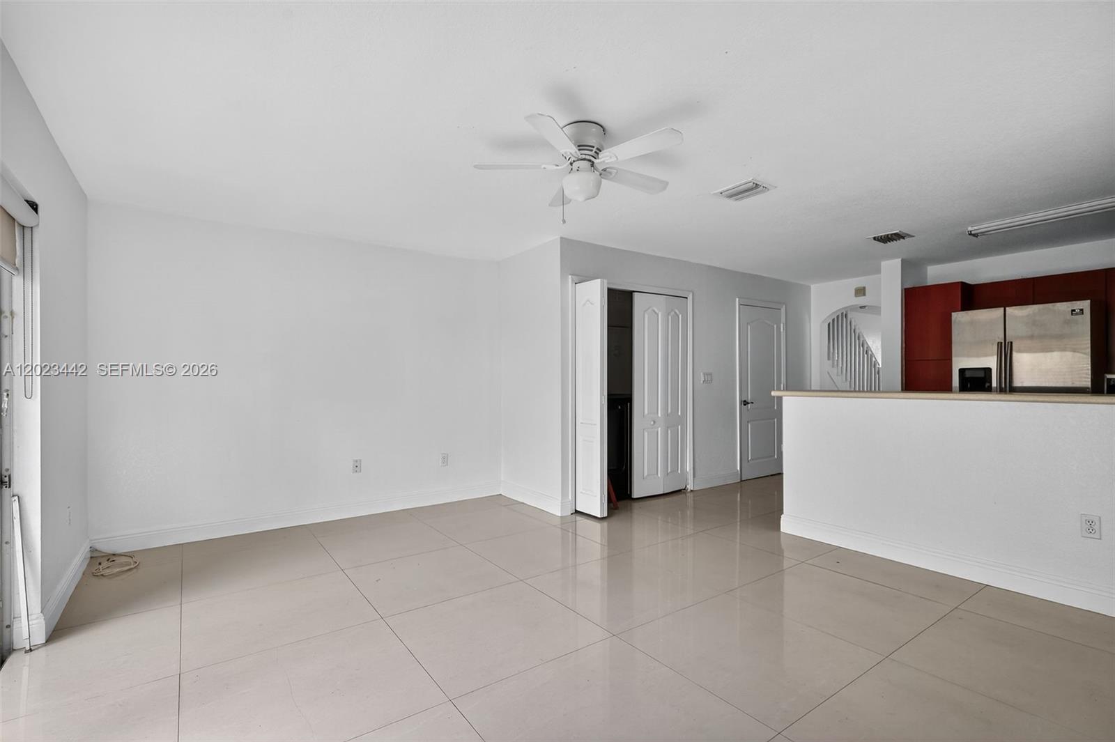 MELROSE POINT CONDO - Residential