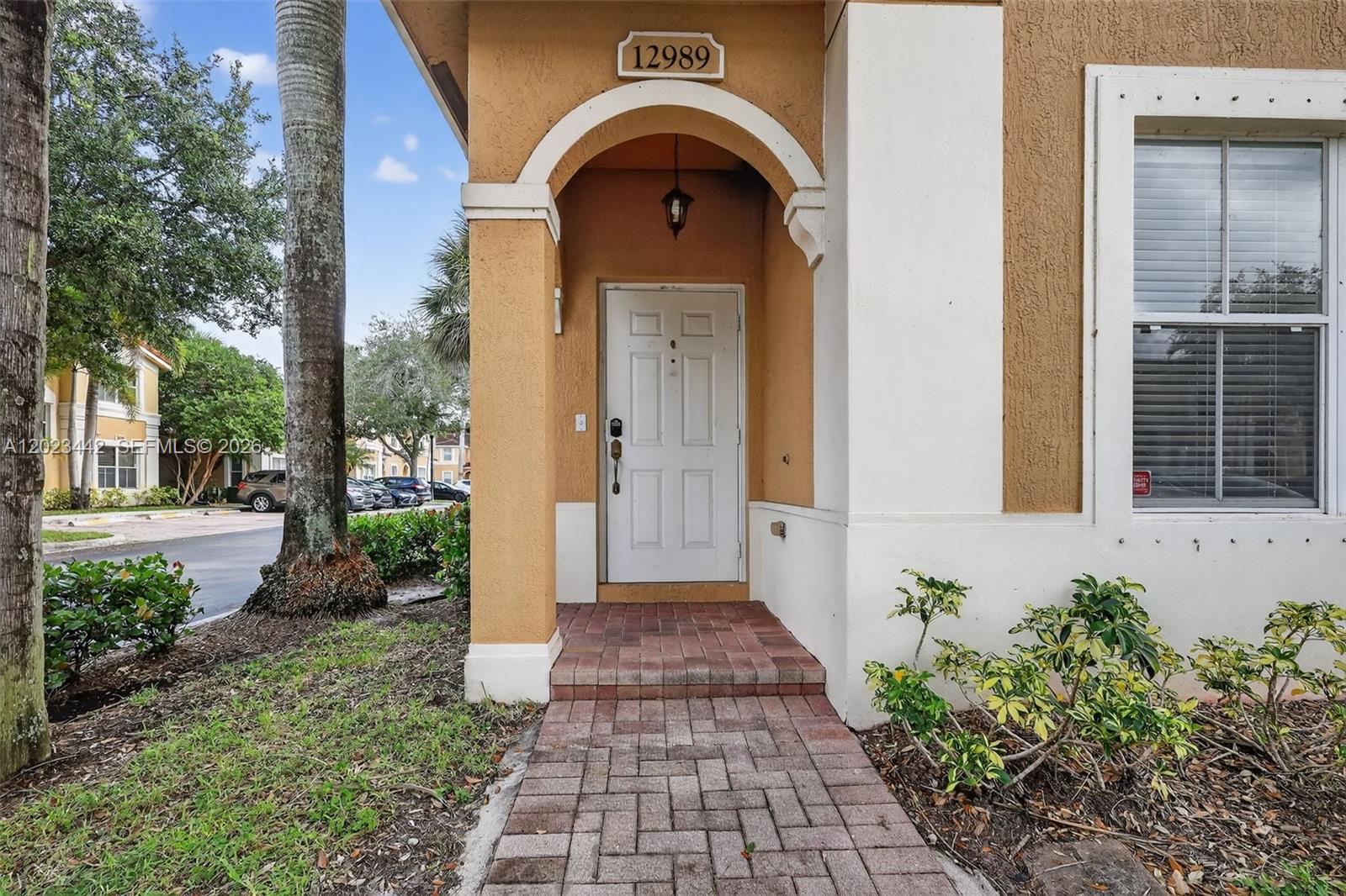 MELROSE POINT CONDO - Residential