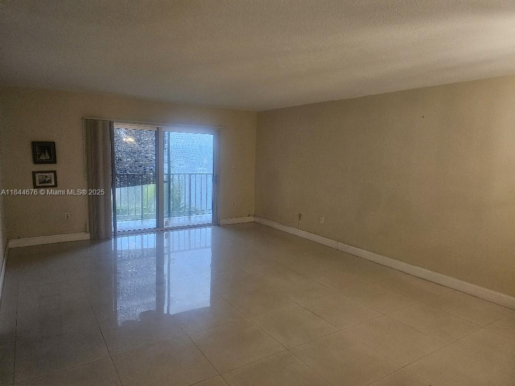 KEYSTONE BAY CONDO - Residential