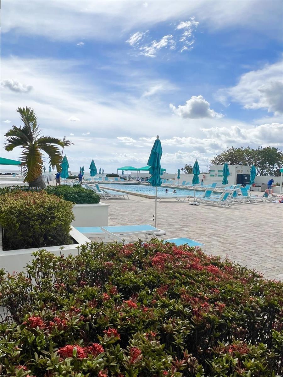 Rental Property at 3725 S Ocean Dr L5, Hollywood, Broward County, Florida - Bedrooms: 1 
Bathrooms: 1  - $2,500 MO.