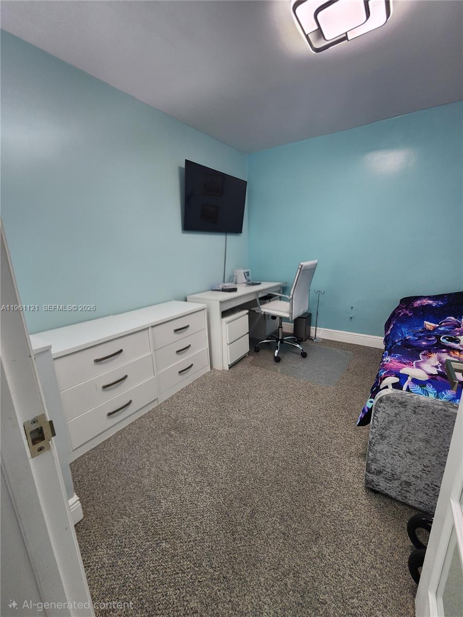 ADMIRALS PORT CONDO WEST - Residential