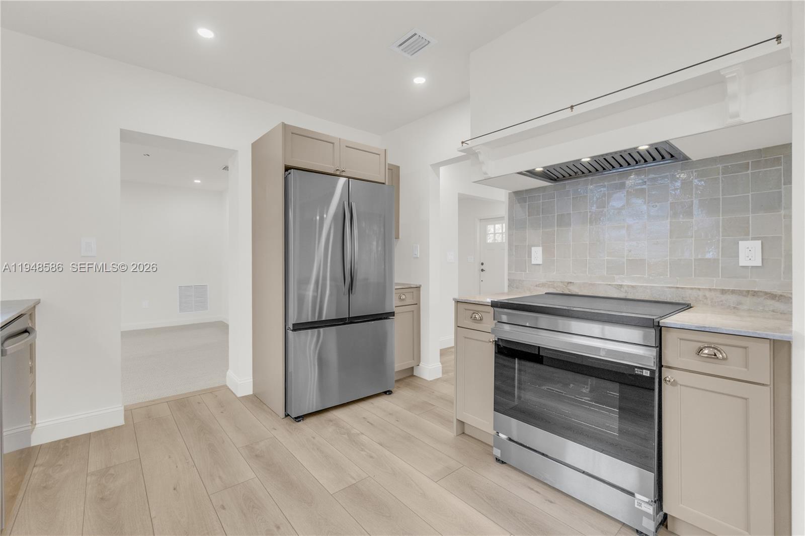 MIAMI SHORES SEC 6A - Residential