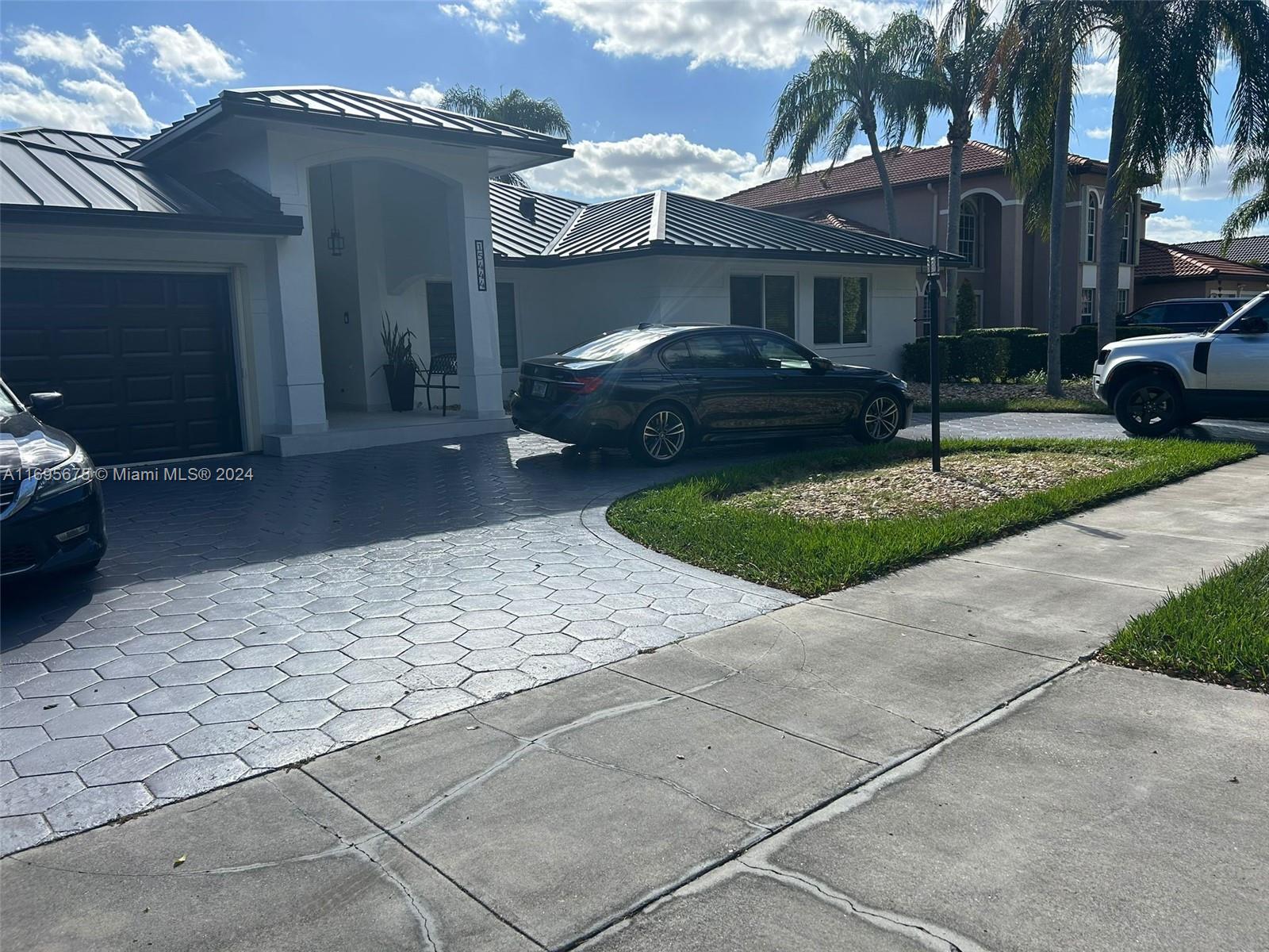 Property for Sale at 15444 Sw 114th St, Miami, Broward County, Florida - Bedrooms: 4 
Bathrooms: 3  - $890,000