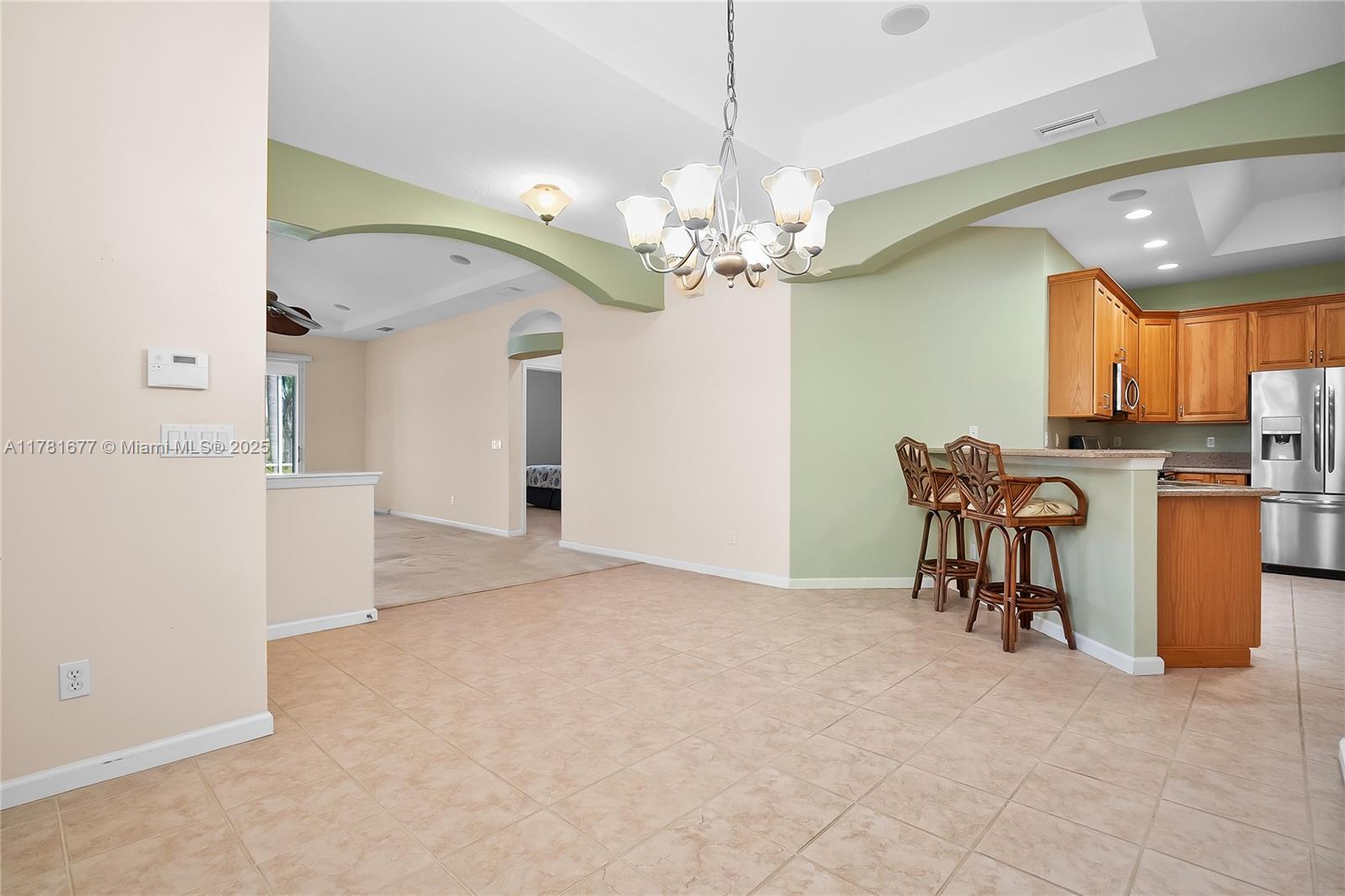 551 NW Red Pine Way, Jensen Beach, FL, 34957/$439,000 2 551 NW Red Pine Way