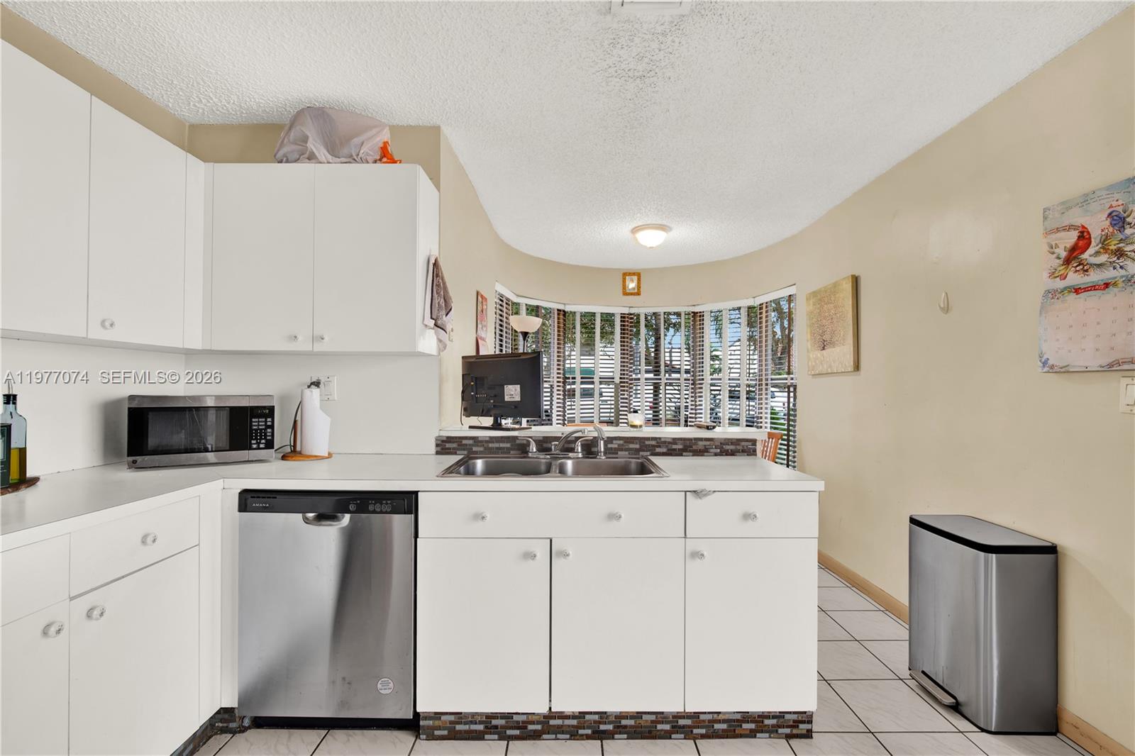 4TH AMEND PLAT OF THE MIS - Residential